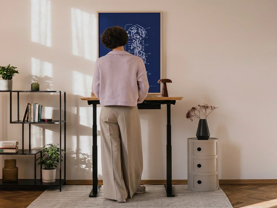 Kam postavit pracovní stůl? Průvodce ideálním rozvržením home office - Onyxen